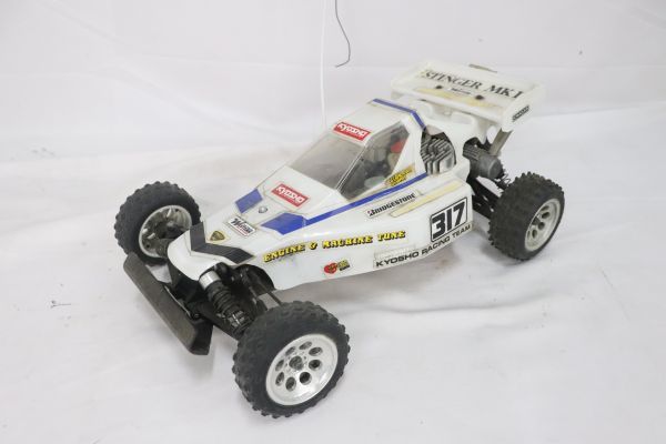 ト滝】 絶版車 京商 Kyosho 1/10 GPエンジンバギー スティンガー MK2