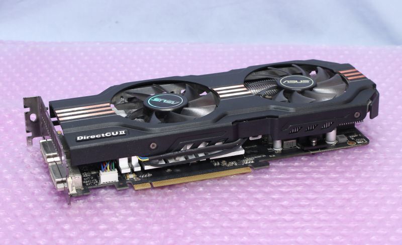 Carte graphique ASUS ENGTX560 DC/2DI/1GD5 1GB DDR5 DUAL DVI MINI HDMI
