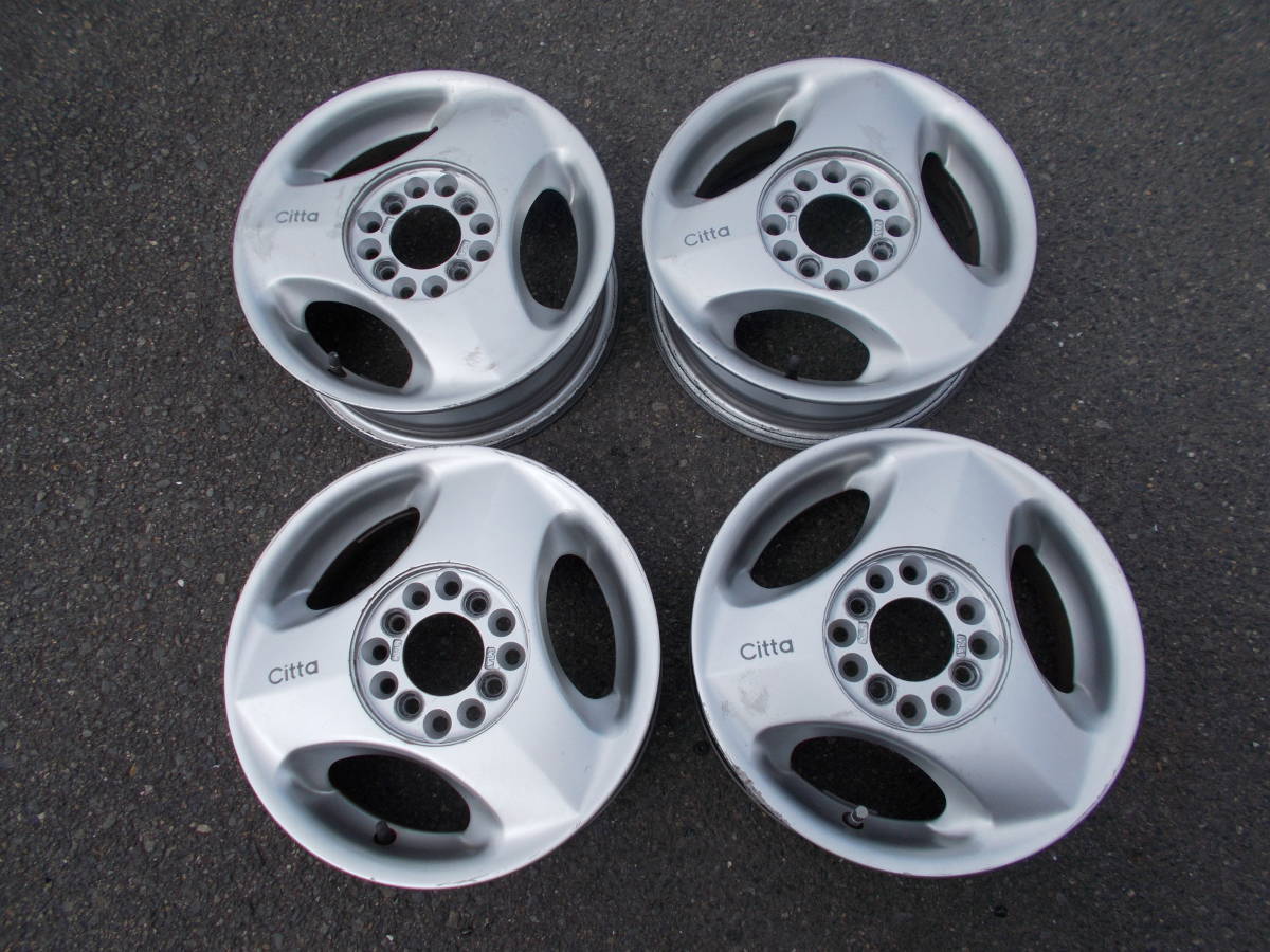 Clttaタイヤアルミホイール四本セットです。
