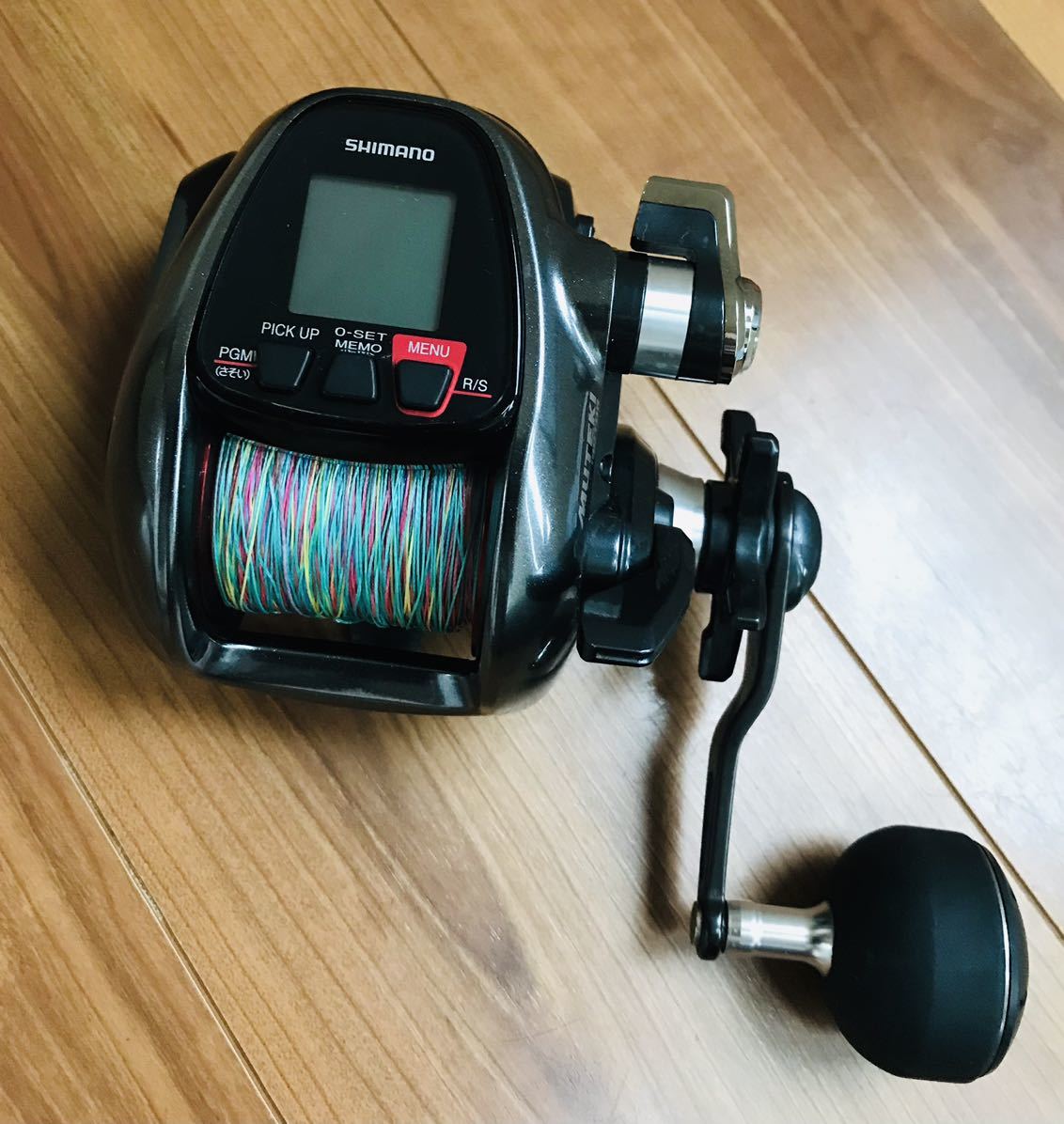 中古美品】シマノ 17プレイズ800 電動リール 現行品の通販 by きゃめ