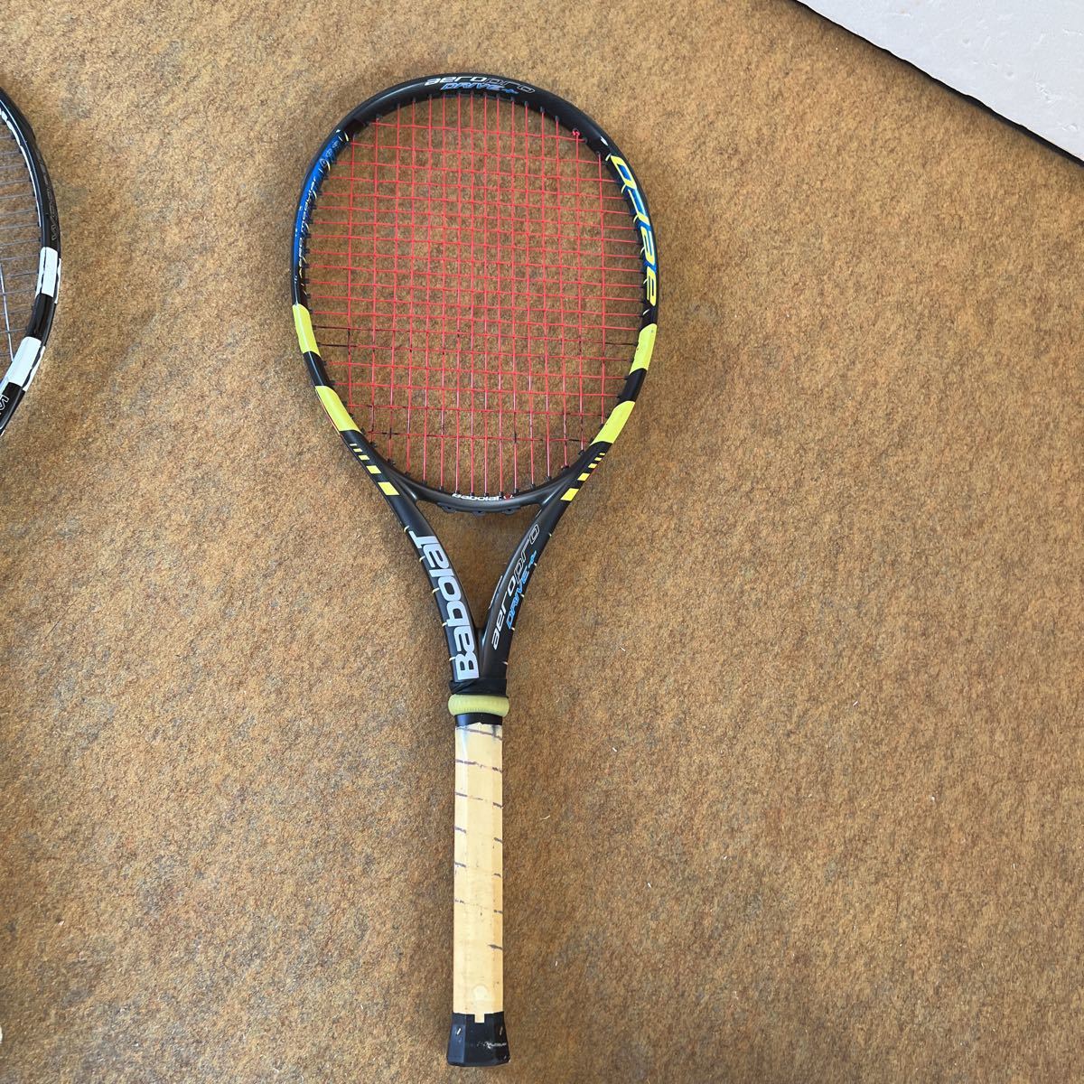 【国産】 G3バボラ 2013 アエロプロドライブ 鋭く 美品 Aero drive pro ラケット(軟式用)