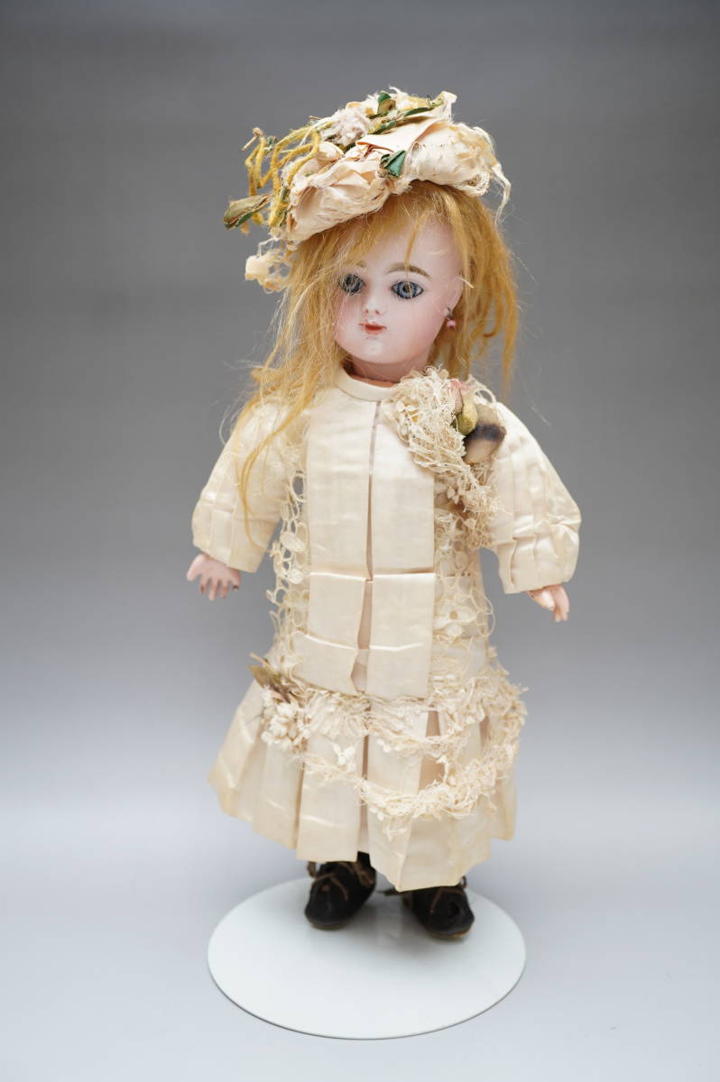 FRP 店頭用ディスプレイ看板人形（アンティークウェルカム人形