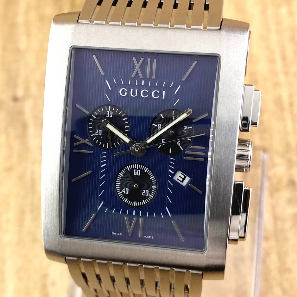 GUCCI 8600M 文字盤ブルー メンズ腕時計