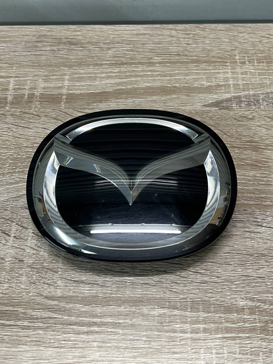 マツダ純正】CX-5 KF CX-8 KGフロントエンブレム レーダー用 マツダ純正】CX-5 KF CX-8 KGフロントエンブレム レーダー用