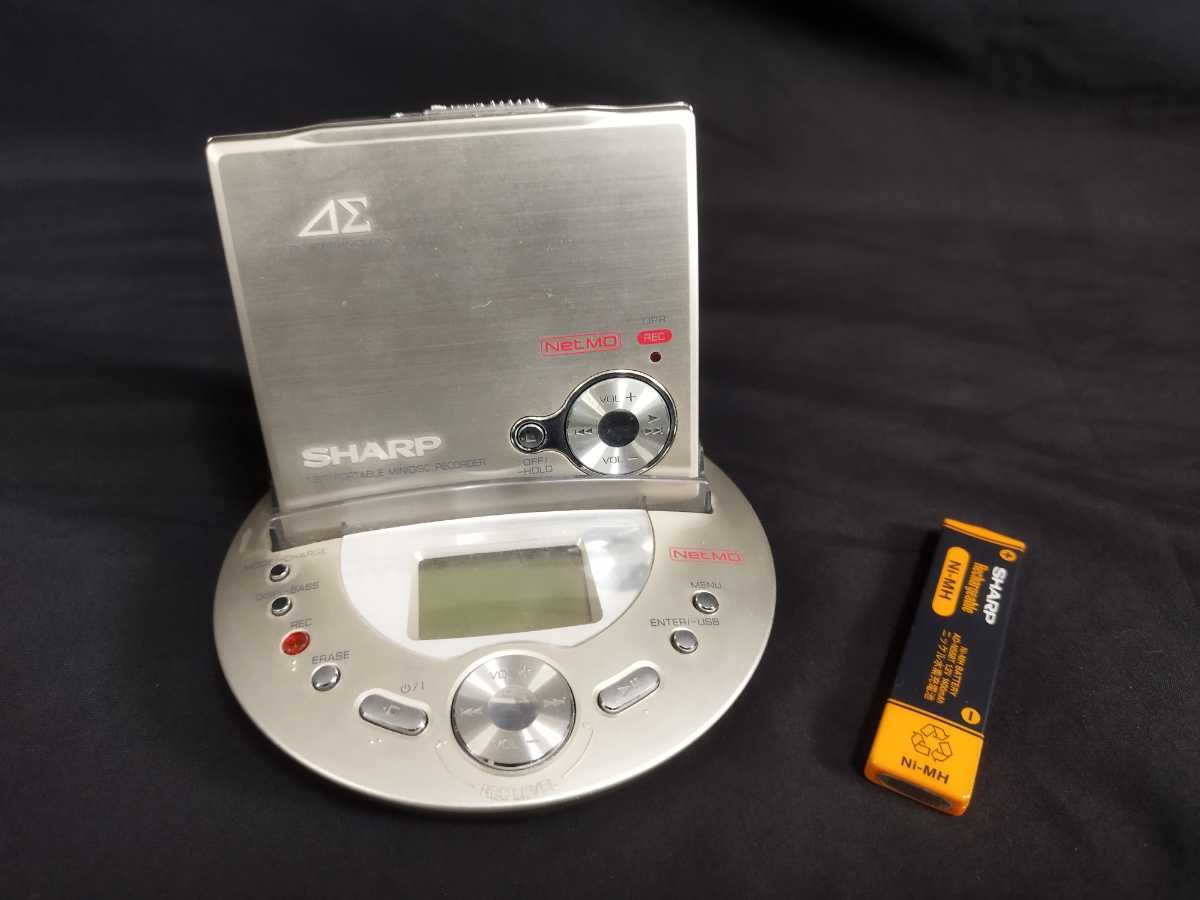 【目立った傷や汚れなし】★極美品 シャープ SHARP NetMD対応 1ビット ポータブル MD レコーダー IMDR805N 録音