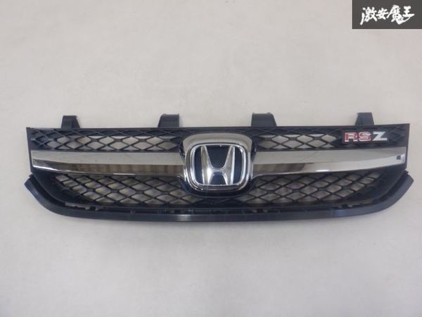 HONDA 2003年式ストリームアブソルート フロントグリル