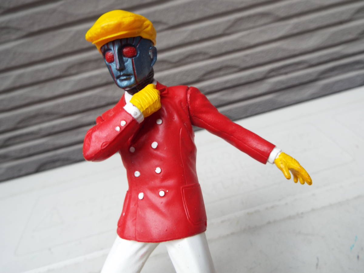 やや傷や汚れあり】ロボット刑事Kのフィギュア中古。帽子着脱可能