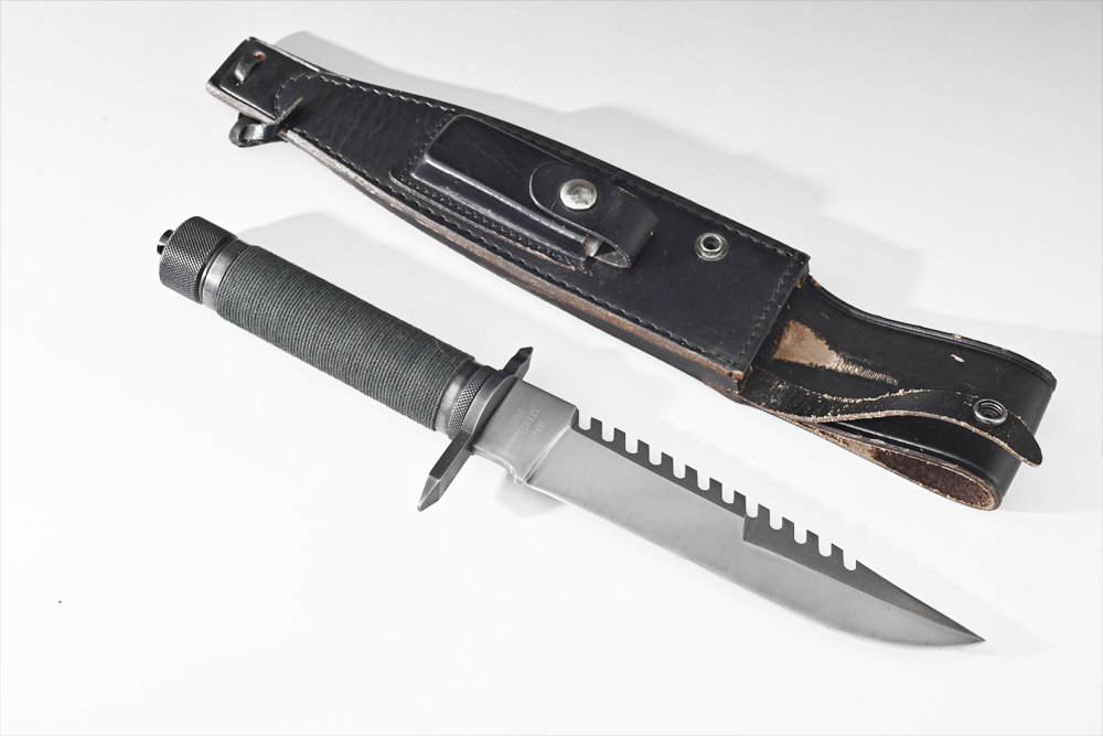 目立った傷や汚れなし】EXPLORER SURVIVOR Ⅱ STAINLESS JAPAN