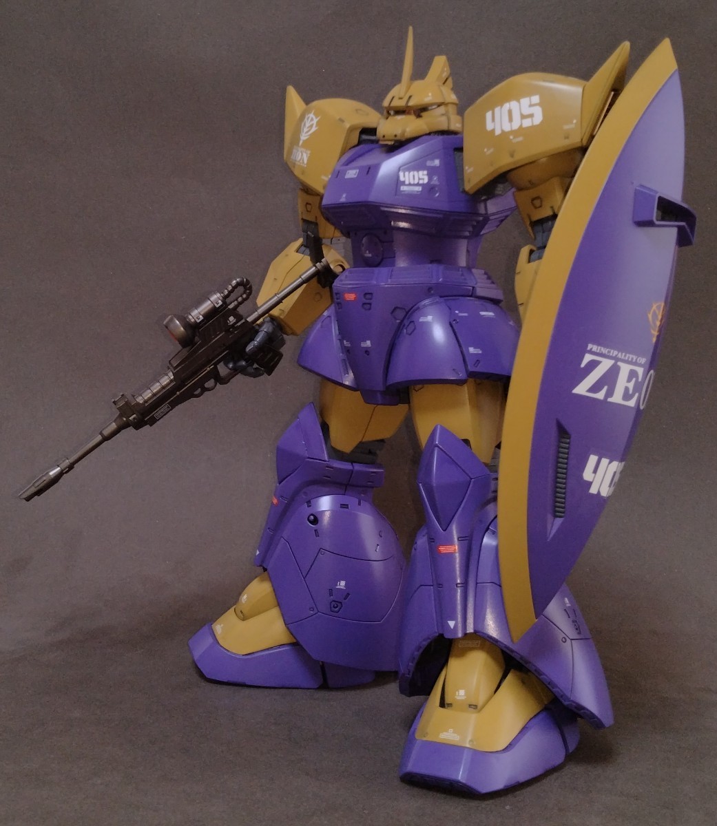 MG 1/100 シーマ・ガラハウ専用　ゲルググ(全塗装) MG MG1/100 シーマ・ガラハウ専用 ゲルググ(全塗装)改修を制作して