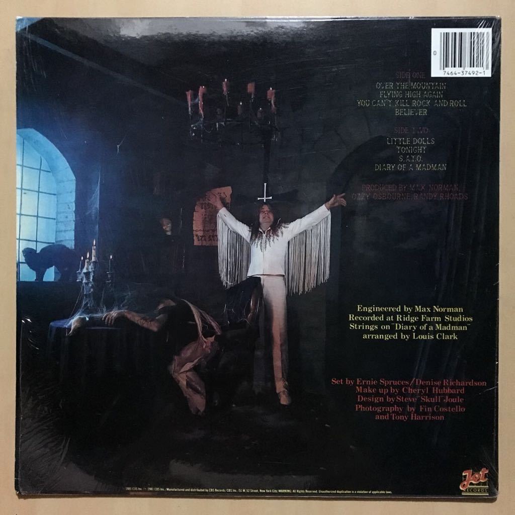 オージー・オズボーン(Black Sabbath)の直筆サイン入りカラー写真 オージー・オズボーン(Black Sabbath)の直筆サイン入りカラー