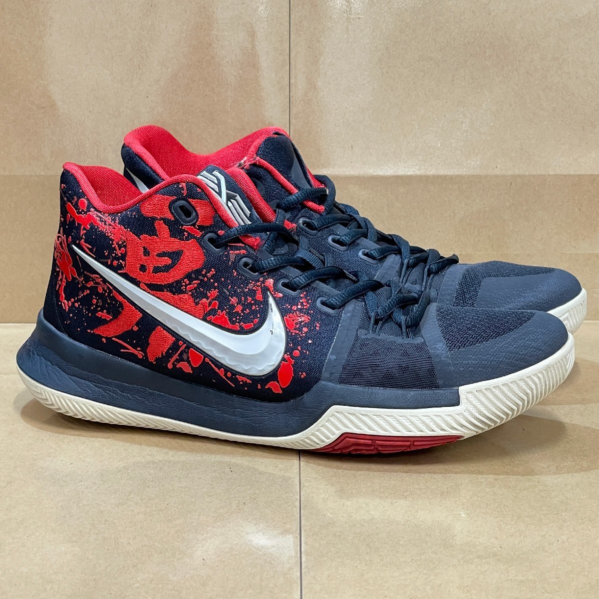 ナイキ　カイリー3　EP　サムライ Nike Kyrie 3 Samurai - 852395-900 for Sale | Authenticity