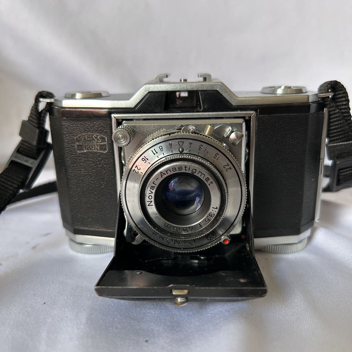 Appareil Photo Zeiss Ikon Ikonta Derval – Novar Anastigmat 6,3, Format 6x11, Occasion