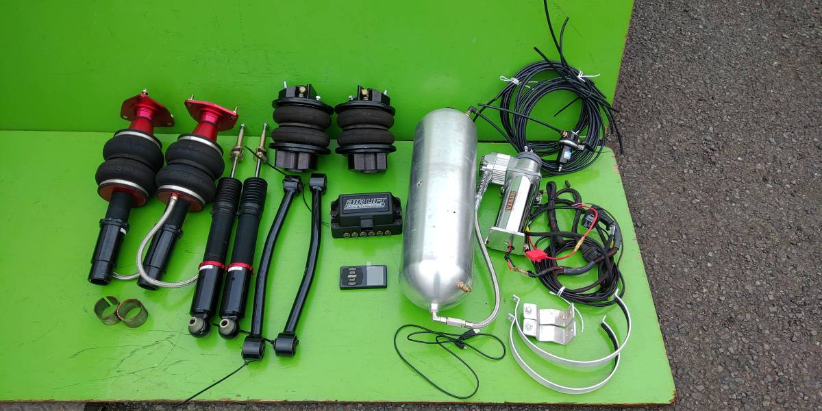 【傷や汚れあり】アウディ A4 AIR LIFT製 エアサスセットの落札情報詳細 ヤフオク落札価格検索 オークフリー