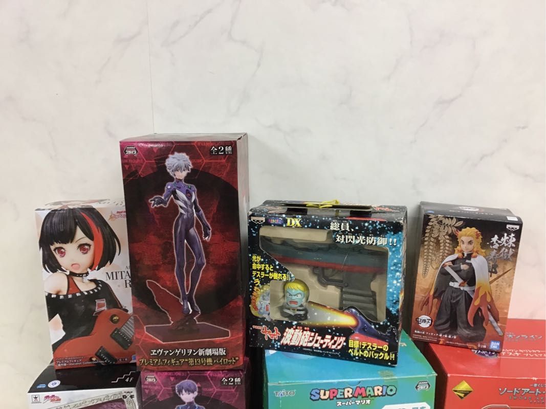 同梱不可 スーパープレミアムフィギュア他 初音ミク エヴァンゲリオン 綾波レイ 等 同梱不可 プレミアムフィギュア 他 初音ミク エヴァンゲリオン マリ