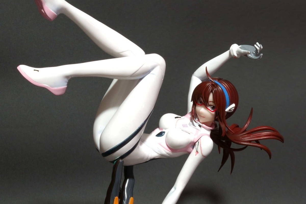 トレフェス 真希波・マリ・イラストリアス 水着Ver 1/5 ガレージキット