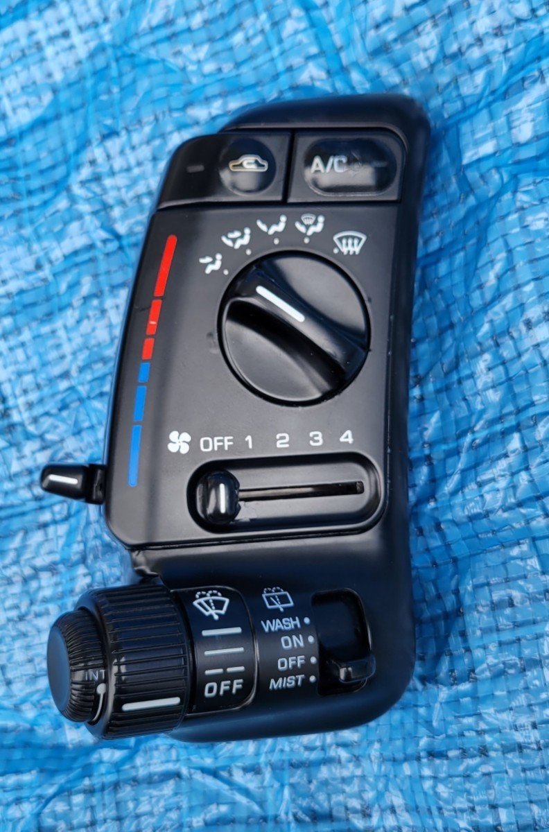 Z32 専用出品 2 フェアレディZ Z32エバボレータ 27270-41P01 日立