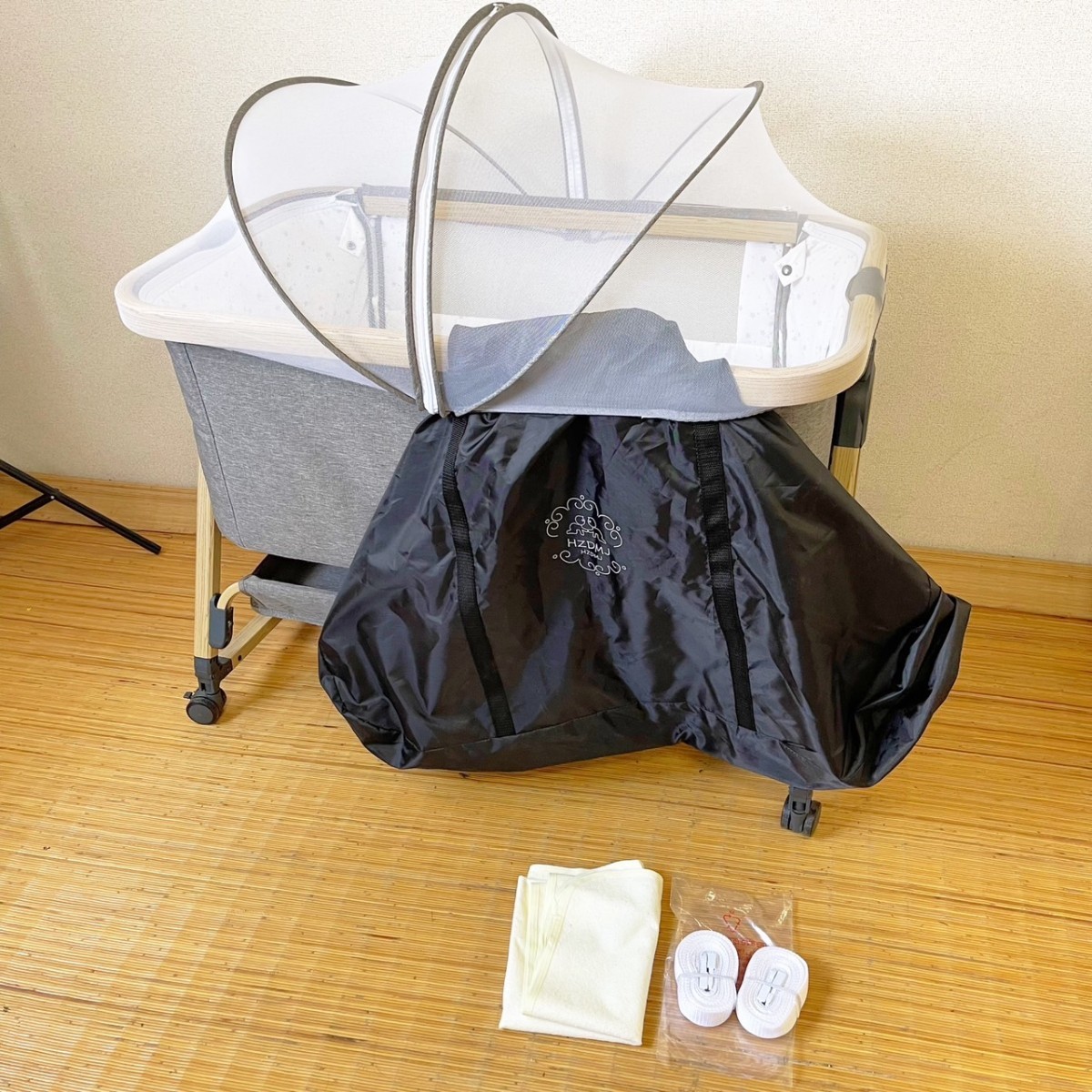 【やや傷や汚れあり】HZDMJ BABY BEDSIDE CRIB ベッドサイドクリブ ベビーベッド ベビー用品 多機能 折り畳み可能