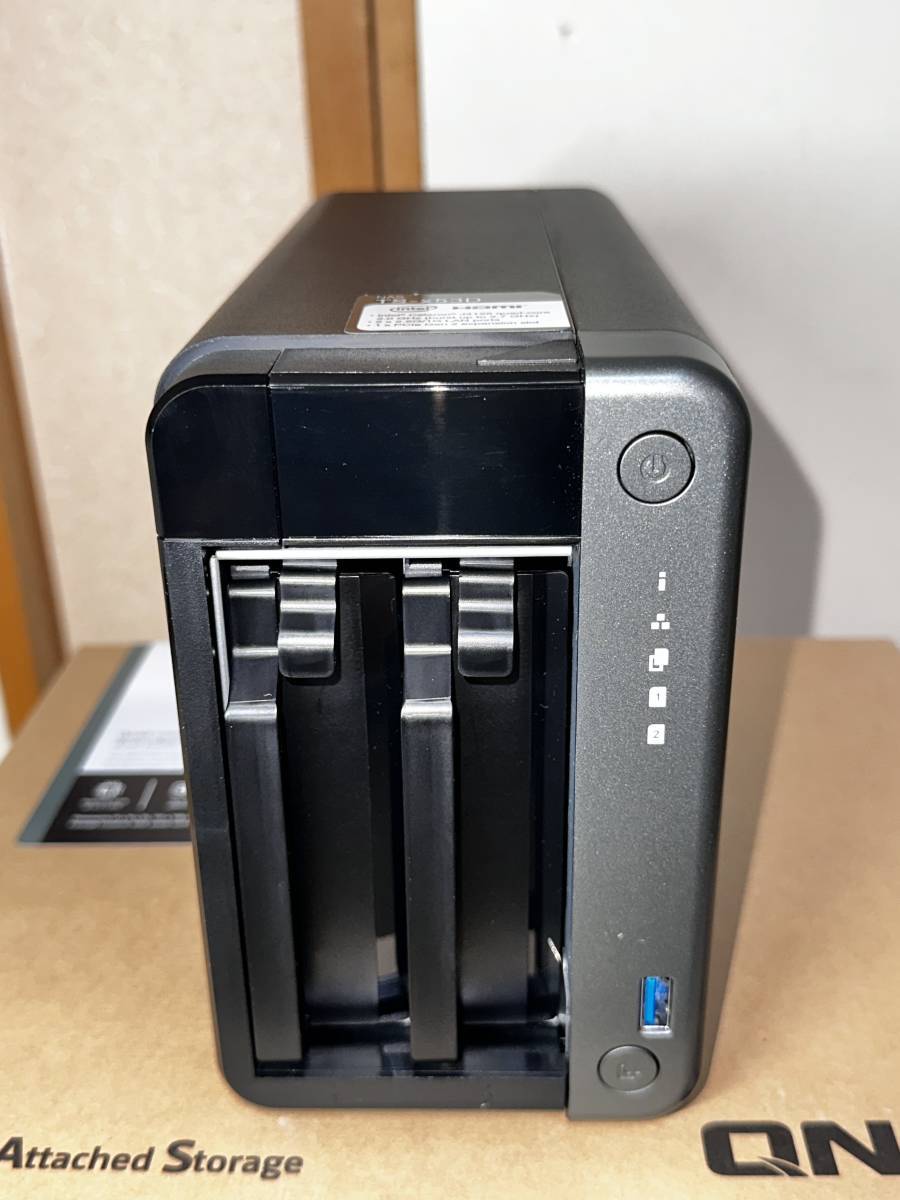 【目立った傷や汚れなし】QNAP TS-253D-4G NAS 2ベイ （QXG-10G1T 10GbE ネットワーク拡張カード付き）の落札 ...