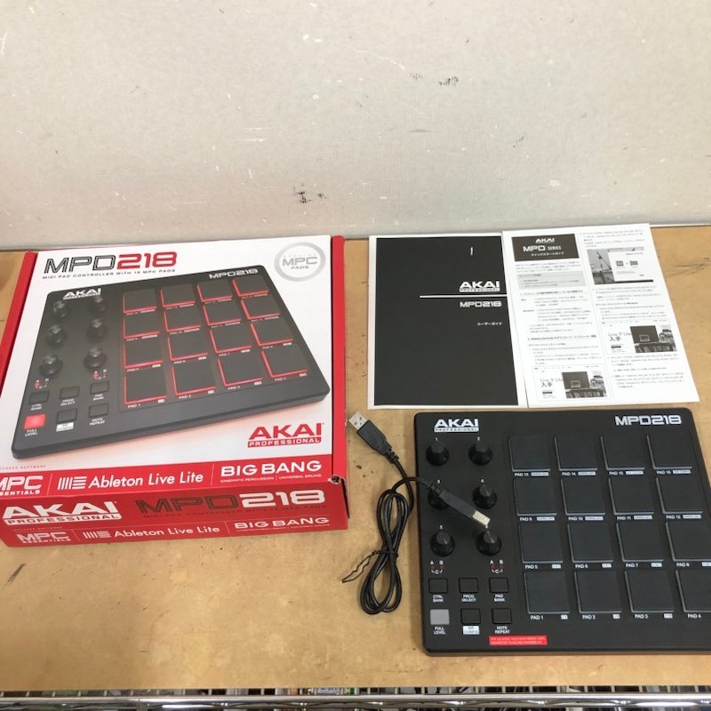AKAI MPD218 【MIDIコントローラー】箱 説明書 付き