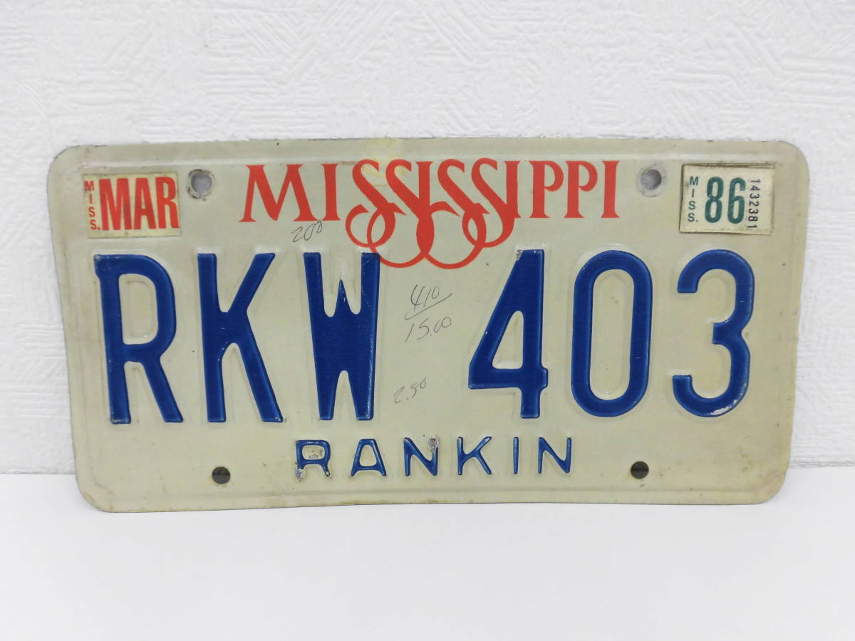 【やや傷や汚れあり】アンティーク祭 雑貨祭 アメリカ ミシシッピ州 ナンバープレート RKW 403 MISSISSIPPI 86