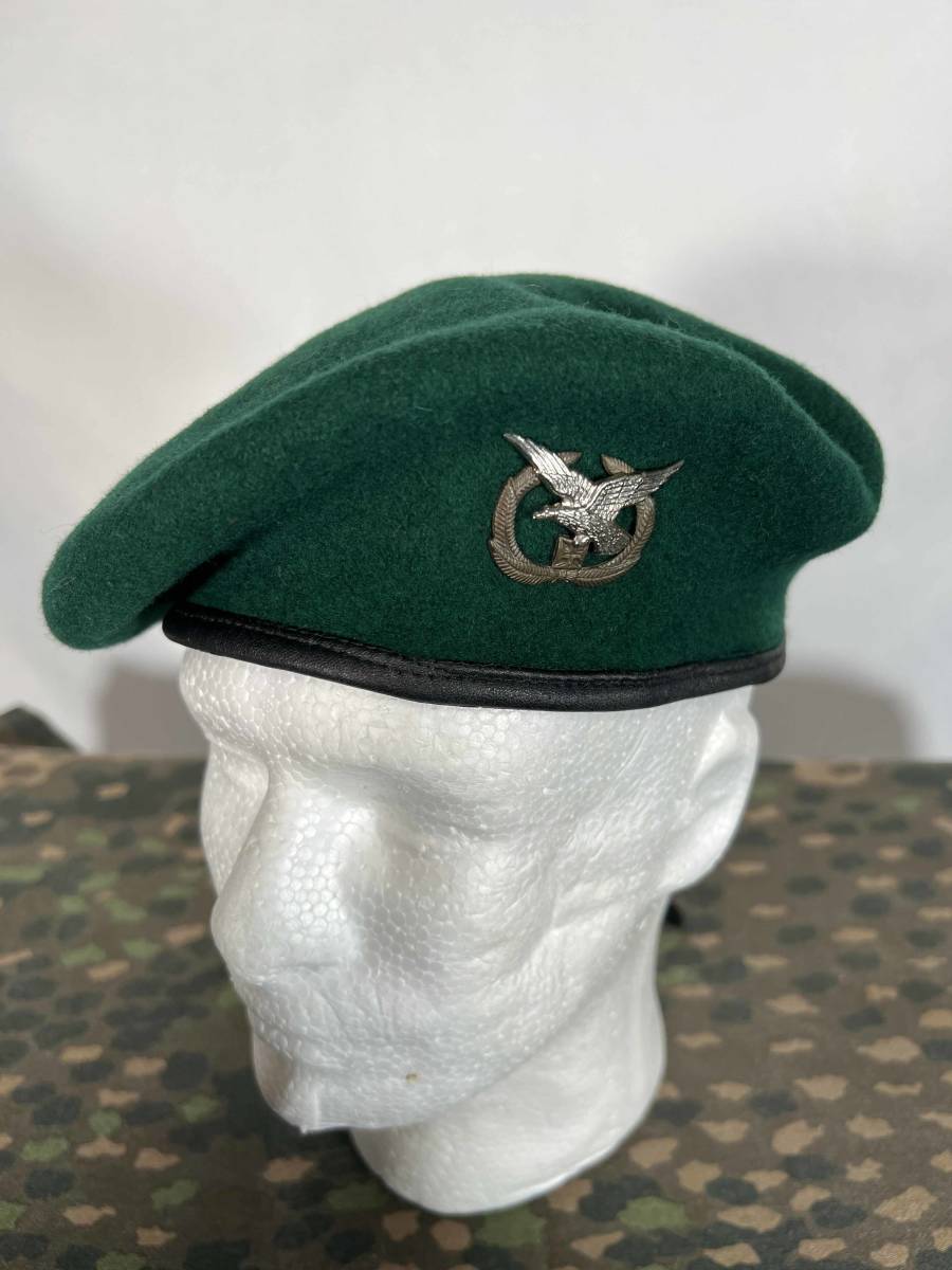 イギリス軍 英軍 制帽 ベレー帽 実物 陸軍 空軍 海軍 詳細不明 ⑦の