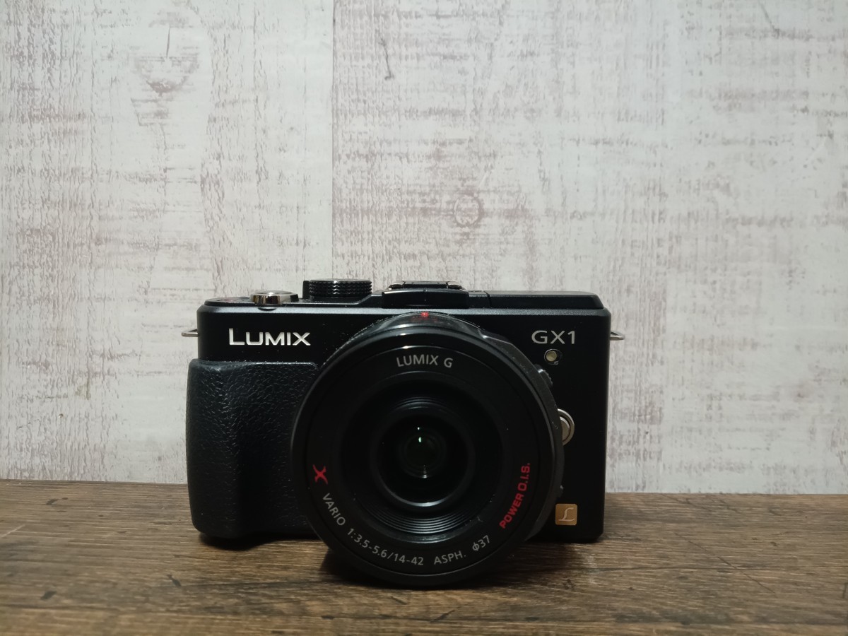 ジャンク品 パナソニック ミラーレス一眼カメラ ルミックス GX1 傷や