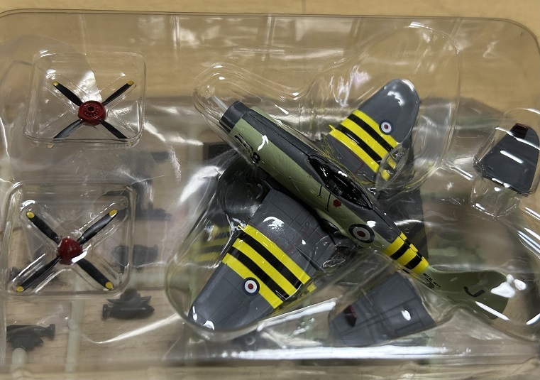 カフェレオ 急降下爆撃 1/144 ワイバーン イギリス空軍 シークレット カフェレオ 急降下爆撃 1/144 ワイバーン S.4 イギリス空軍