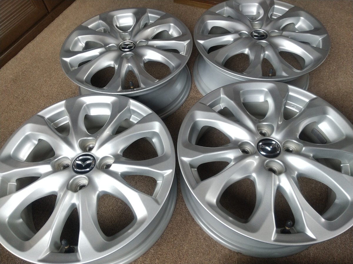 目立った傷や汚れなし】マツダ デミオ 純正アルミホイール 15×5.5J +40 