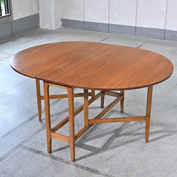 イギリスヴィンテージ ゲートレッグ チーク ダイニングテーブル オーバル 折畳み イギリスヴィンテージ ゲートレッグ チーク ダイニングテーブル