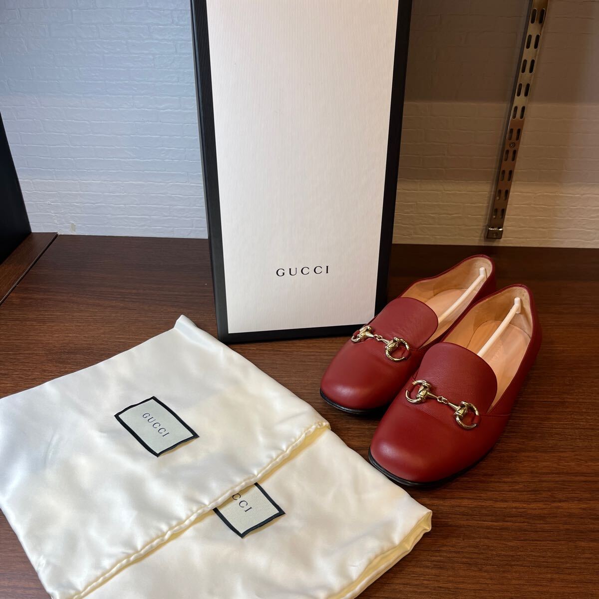 美品・箱付GUCCI グッチGG マーモントヒールローファーロゴ24