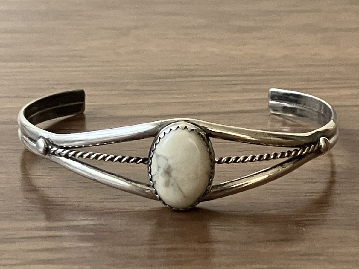 ホワイト ターコイズ バファロー インディアンジュエリー シルバー