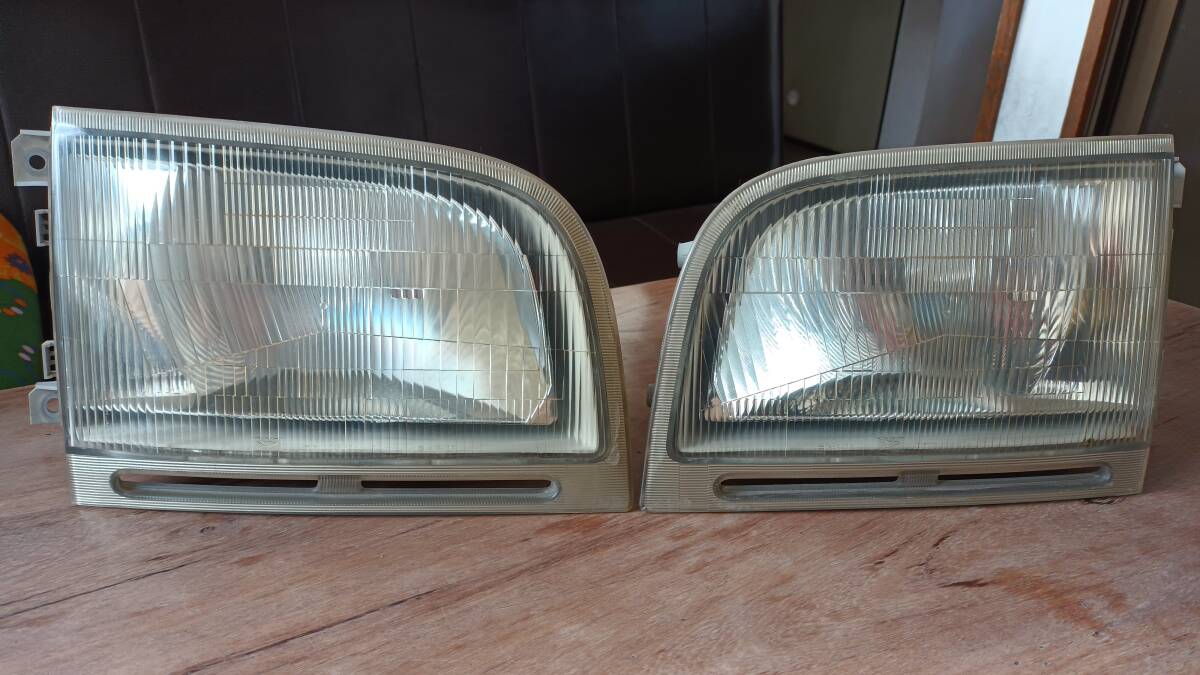 ハイゼット GD-S200P 左ヘッドランプ 110-51624 81550-97504 196683