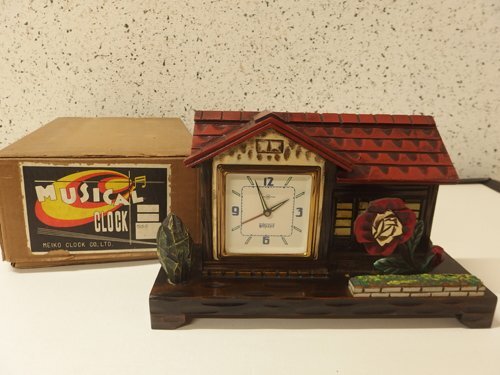 ○新品おひなさま○ 金襴衣装飾り 落とし屏風スタイル フルセット 厚く