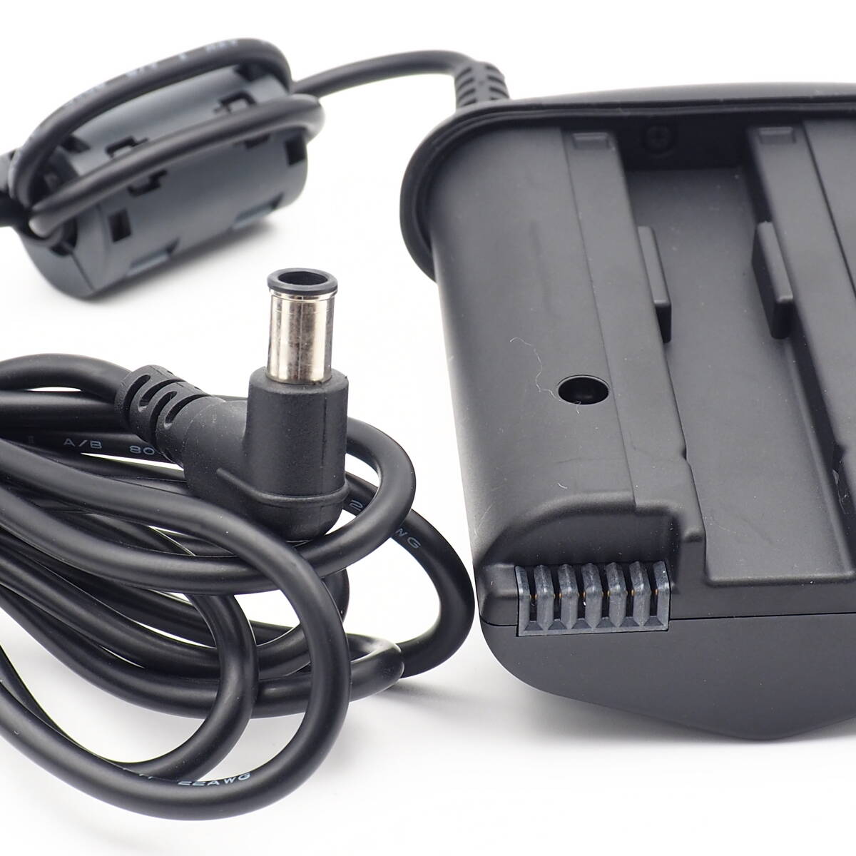 Vhbw Cavo Alimentazione Mini USB 1.0m Per Canon EOS 1D Mark II, IV, 1Ds Mark II, III E Altri | Nero - 4