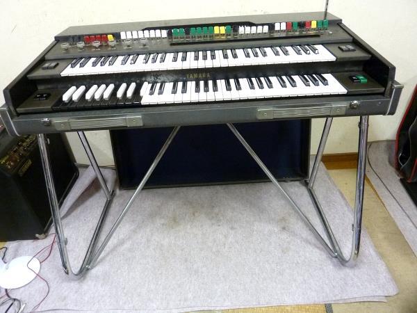 中古】学校備品 中古 YAMAHA 学校用オルガン(SE-2000) ※現地