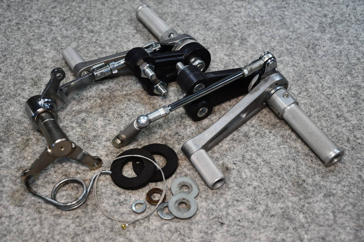 RAASK バックステップ GS750用 バックステップ RAASK 当時物 RAASK製 GS750 GSX1100S RAASK バックステップ GS750用 バックステップ RAASK 当時物 RAASK製 GS750 GSX1100S