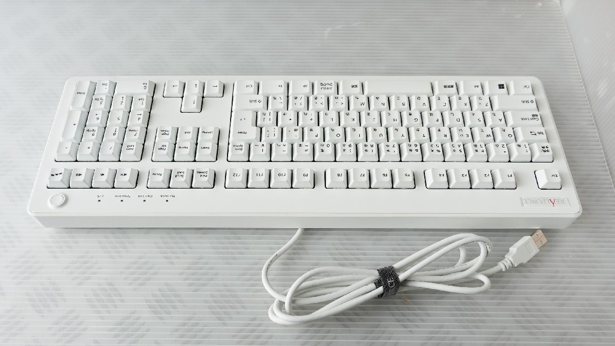 Real Force R3 Ivory 【目立った傷や汚れなし】REALFORCE リアルフォース R3 キーボード 有線 フルサイズ 45g 日本語配列 ホワイト R3UA21の ...