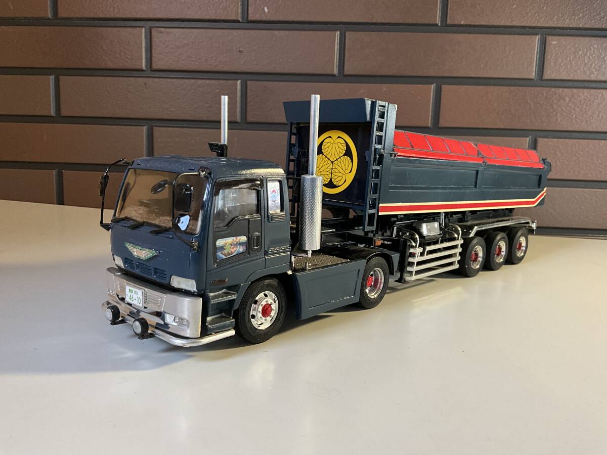 トラック野郎シリーズ いすゞ フォワード 冷凍車 写真 デコトラ 箱絵