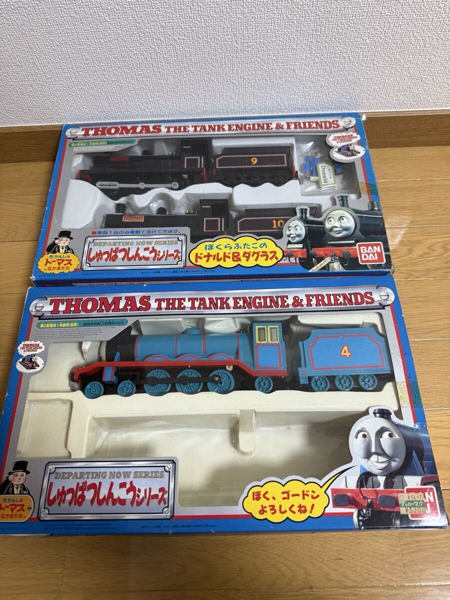中古】美品 機関庫トーマス しゅっぱつしんこうシリーズ 5セットの