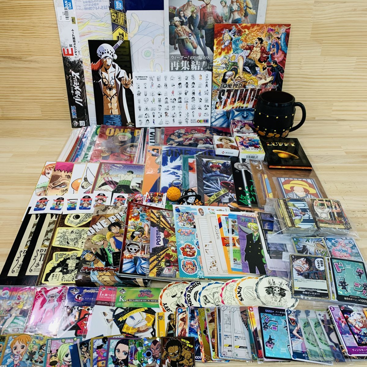 ワンピース展2012 ビブルカード　東京　大阪　全18種フルコンプリートセット ワンピース展 限定 ビブルカード 全9種類 セット + 公式パンフレット