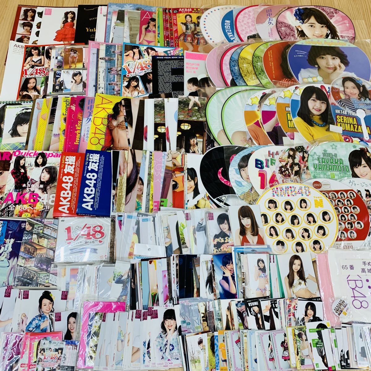 中古】AKB48☆2011☆カレンダー 渡辺麻友小嶋陽菜板野友美河西智美柏木