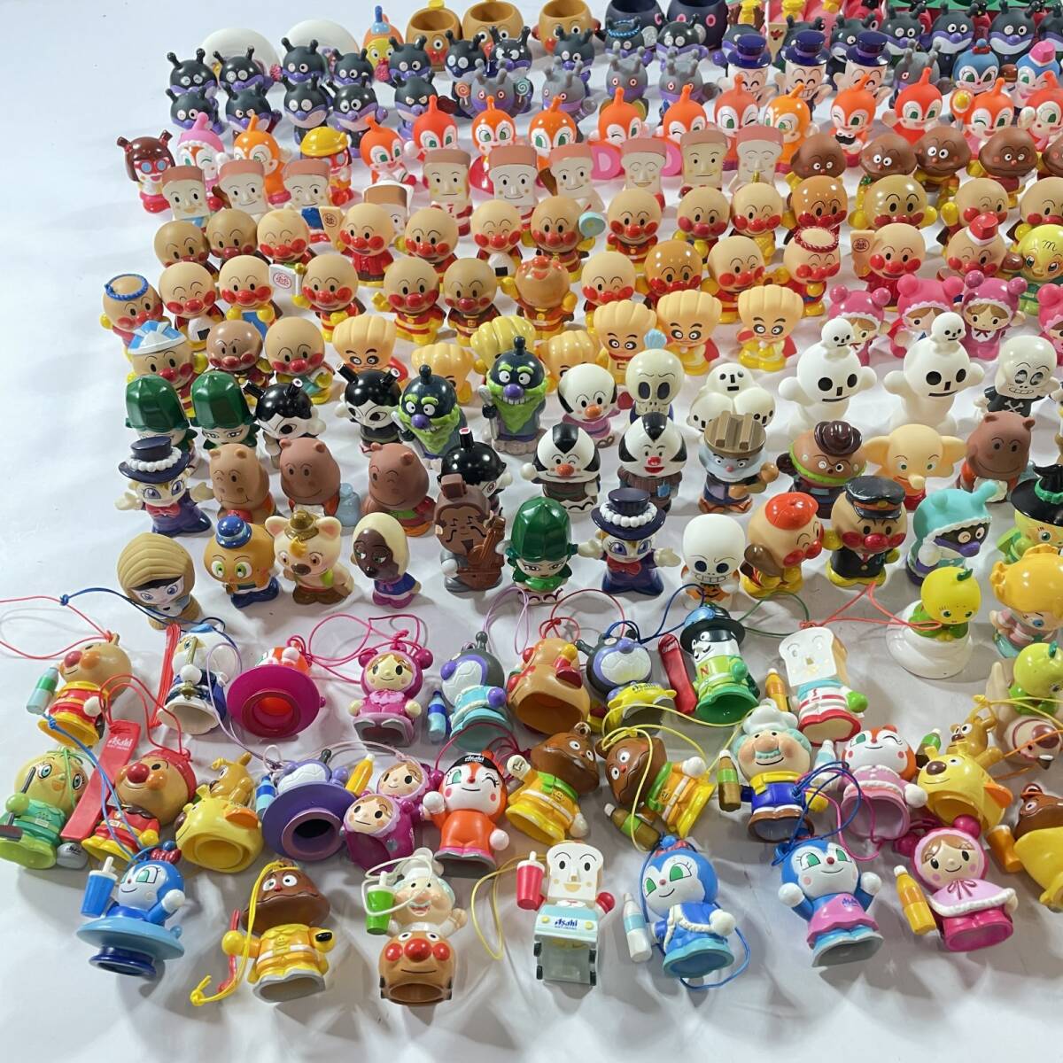 即決 アンパンマン トレイン バイキンメカ セット だだんだん あかきん