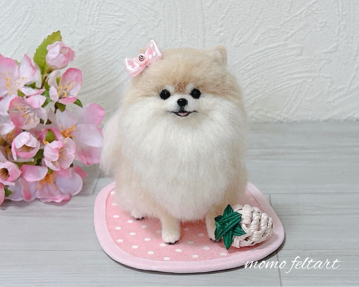 新品】ふわふわ 白ポメちゃん(^-^)羊毛フェルト／ポメラニアン