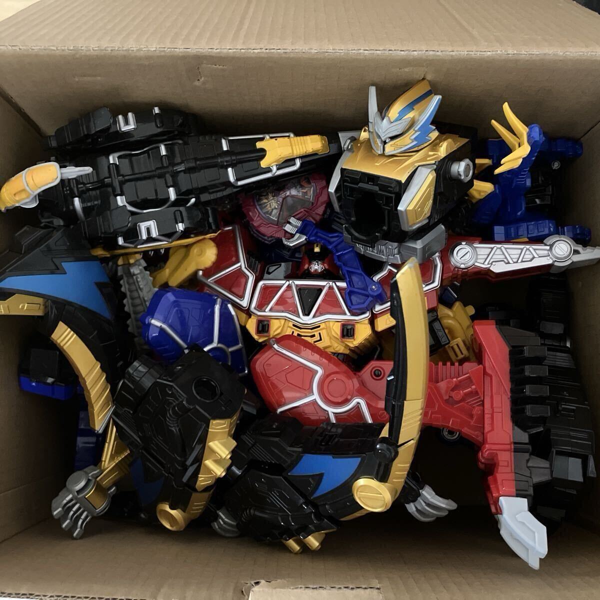 中古】☆獣電戦隊 キョウリュウジャー クリアあり カード セット☆の
