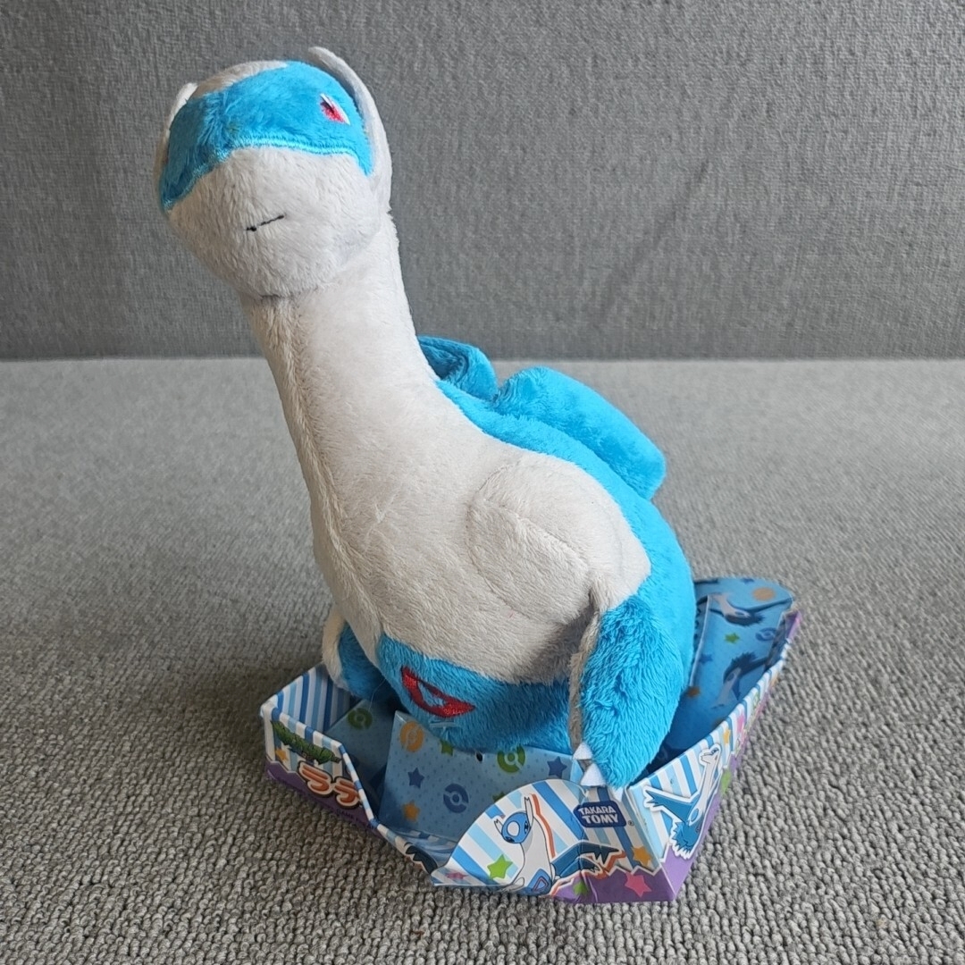 新品】ポケモン セレナ フォッコ 女の子 主人公 タペストリー
