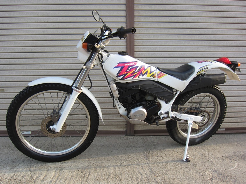 中古】☆希少 中古美品 MONTY 218Kamel J 普段使い出来る トライアル