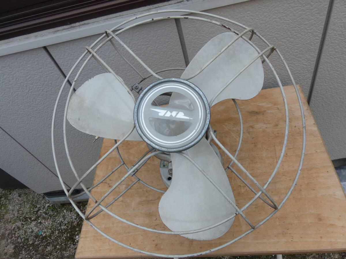 鉄道部品 鉄道廃品 放出品 JNR 電車客室用 天井扇風機 首振り 使用品の