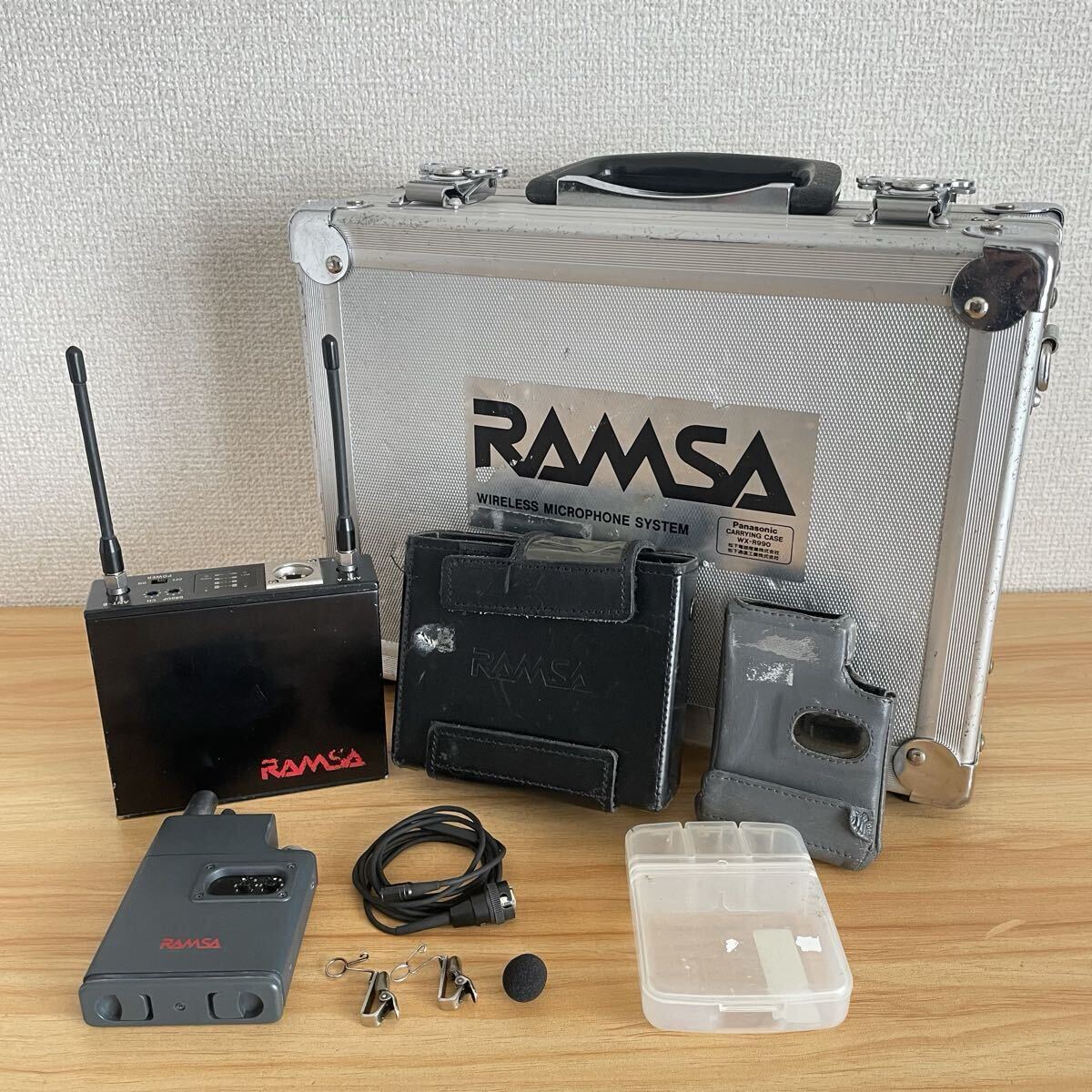 Panasonic RAMSA WX-TB815-S 800MHz帯 ワイヤレスマイク ケース付属