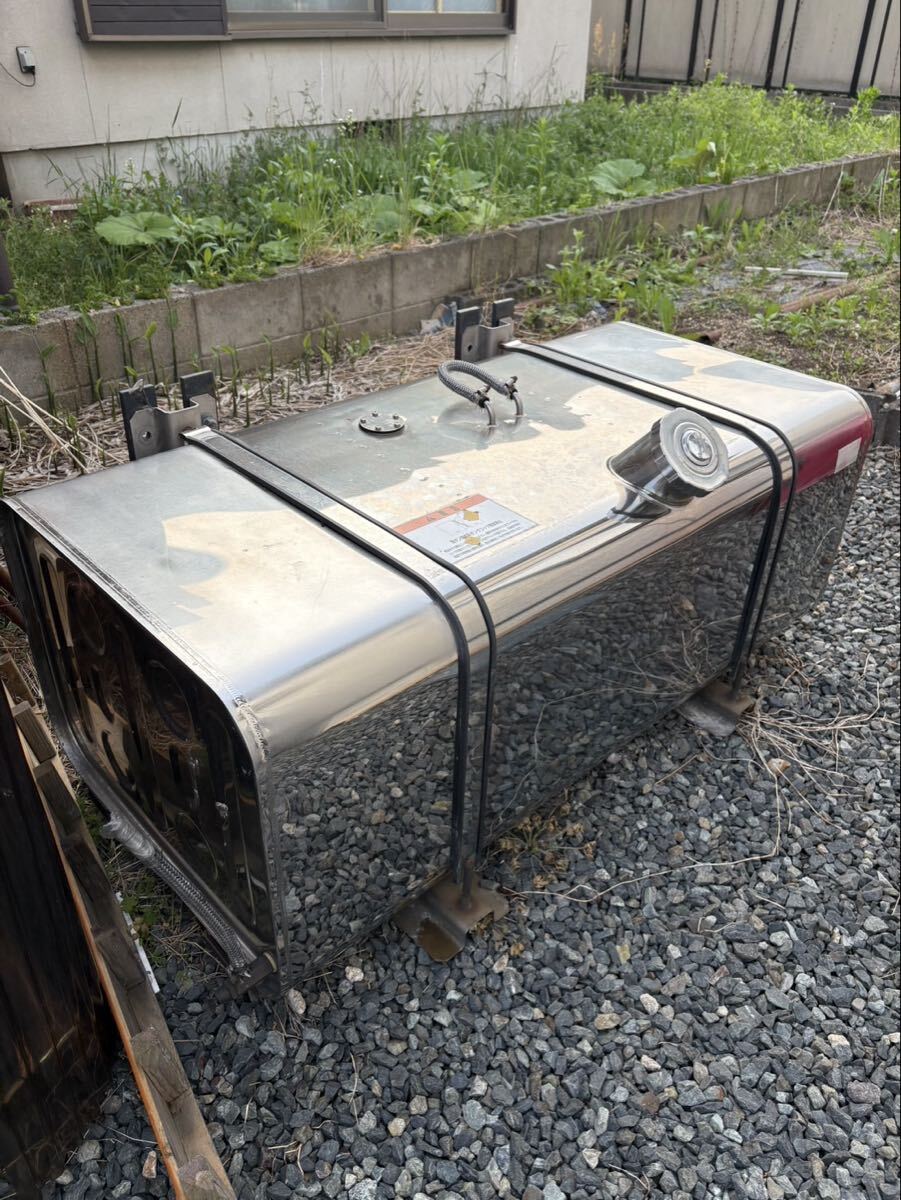 燃料タンク 100L 新車外し 日野純正 レンジャー FD/FC系の落札
