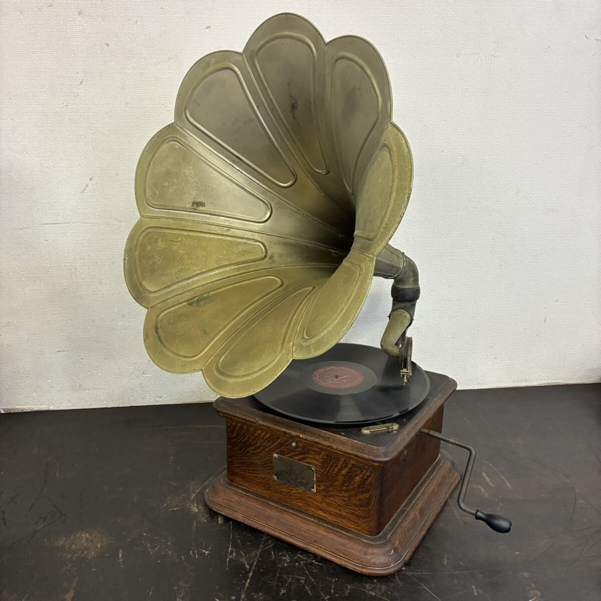 中古】完動品 ニッポノホン 木製ラッパ 蓄音機 35号 ホーン2種 の落札